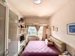 Golden Hill Estate (D19), Terrace #536070001